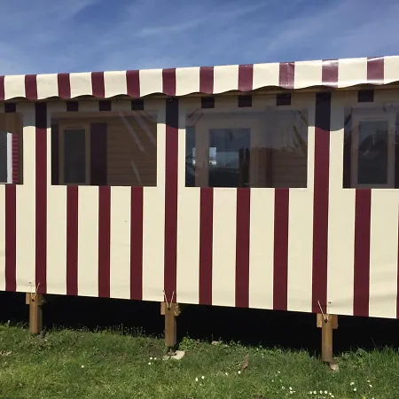 Mobile 64528 Tybreizh Holidays In Les Charmettes 4 Star Without Fun Pass * Ле-Мат